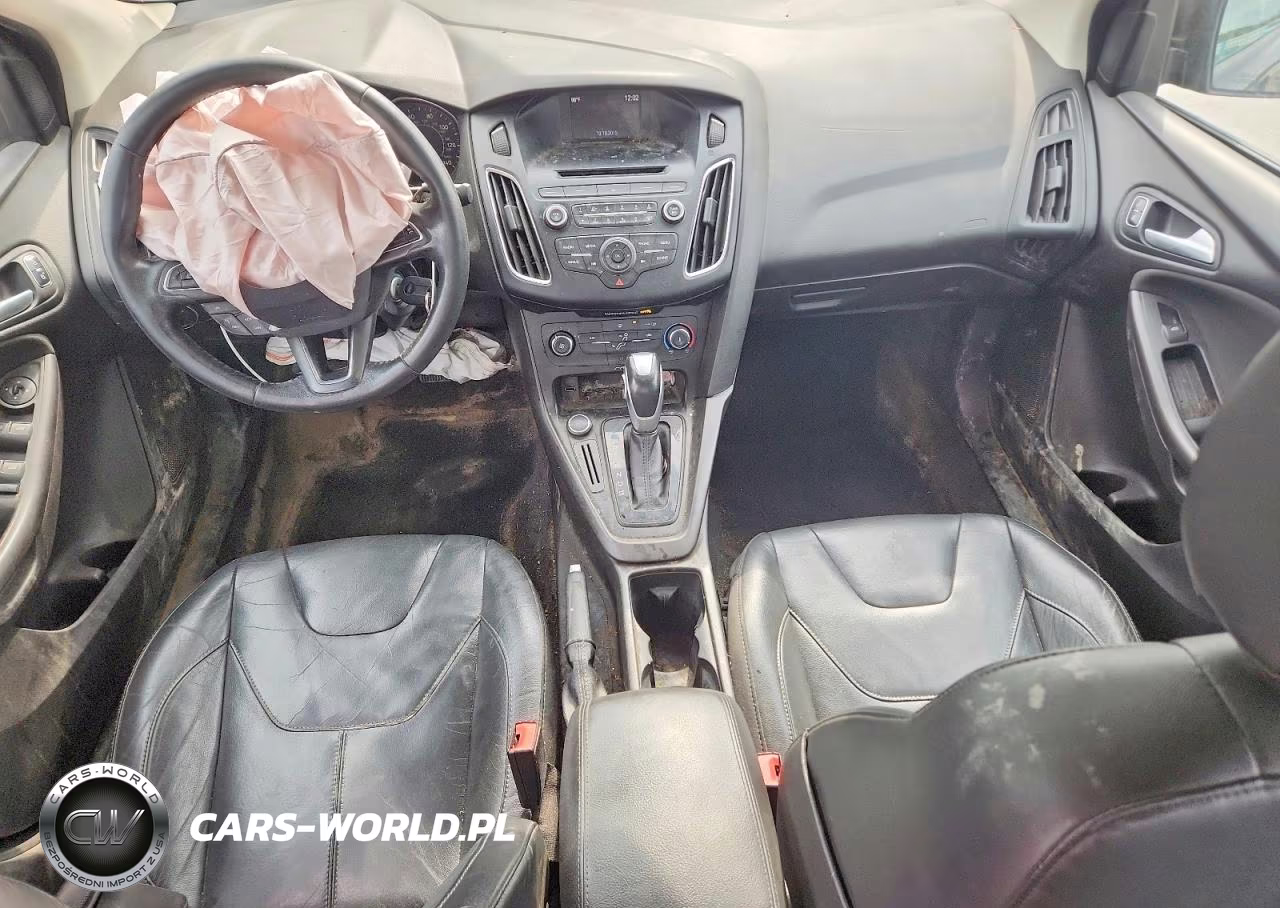 2016 Ford Focus Se VIN:1FADP3F28GL232111 - 8