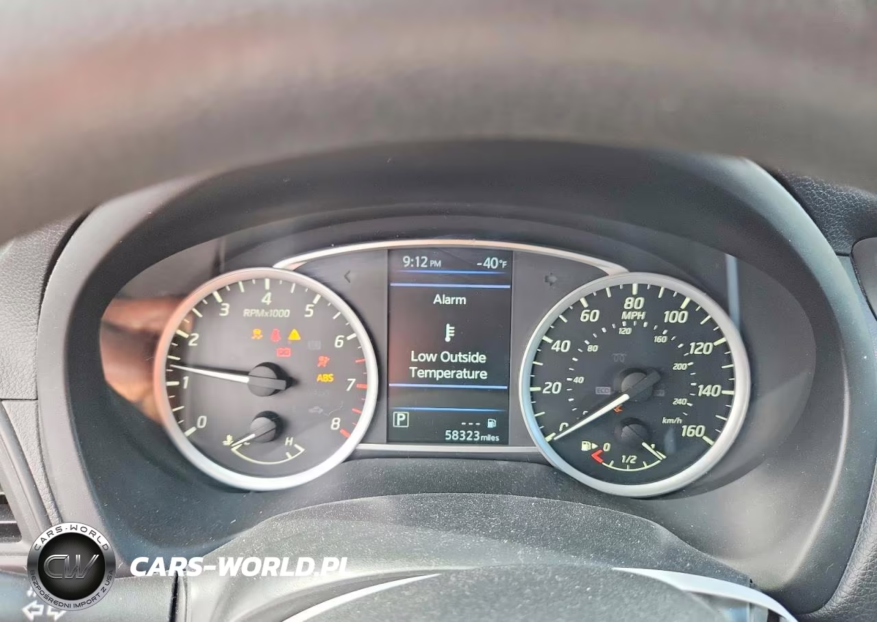 NISSAN SENTRA VIN:3N1AB7AP9KY414330 - 9