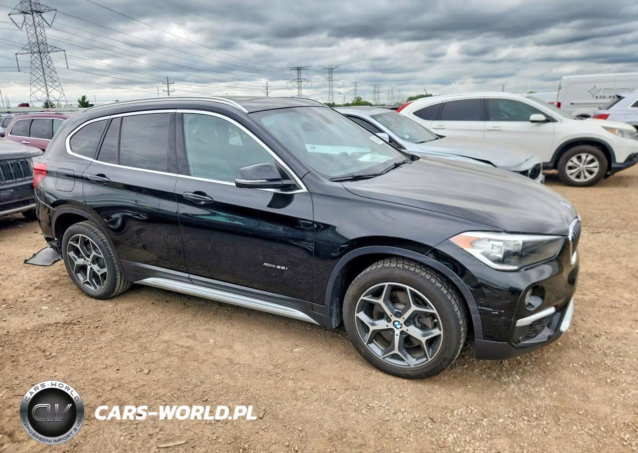 2017 BMW X1 xDrive28I VIN:WBXHT3C34H5F77197 - 4