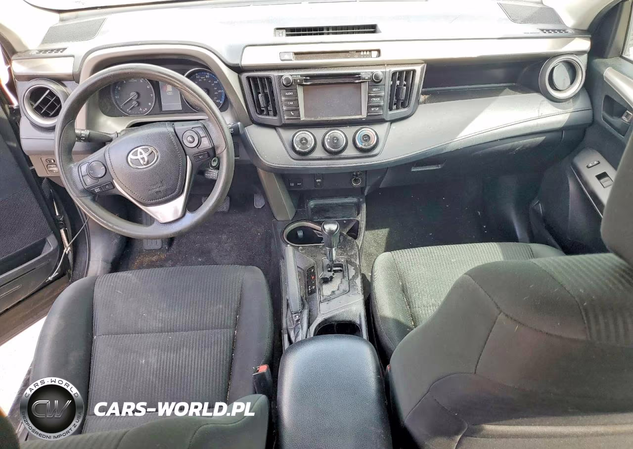 2018 Toyota Rav4 Le VIN:2T3ZFREV2JW495121 - 8