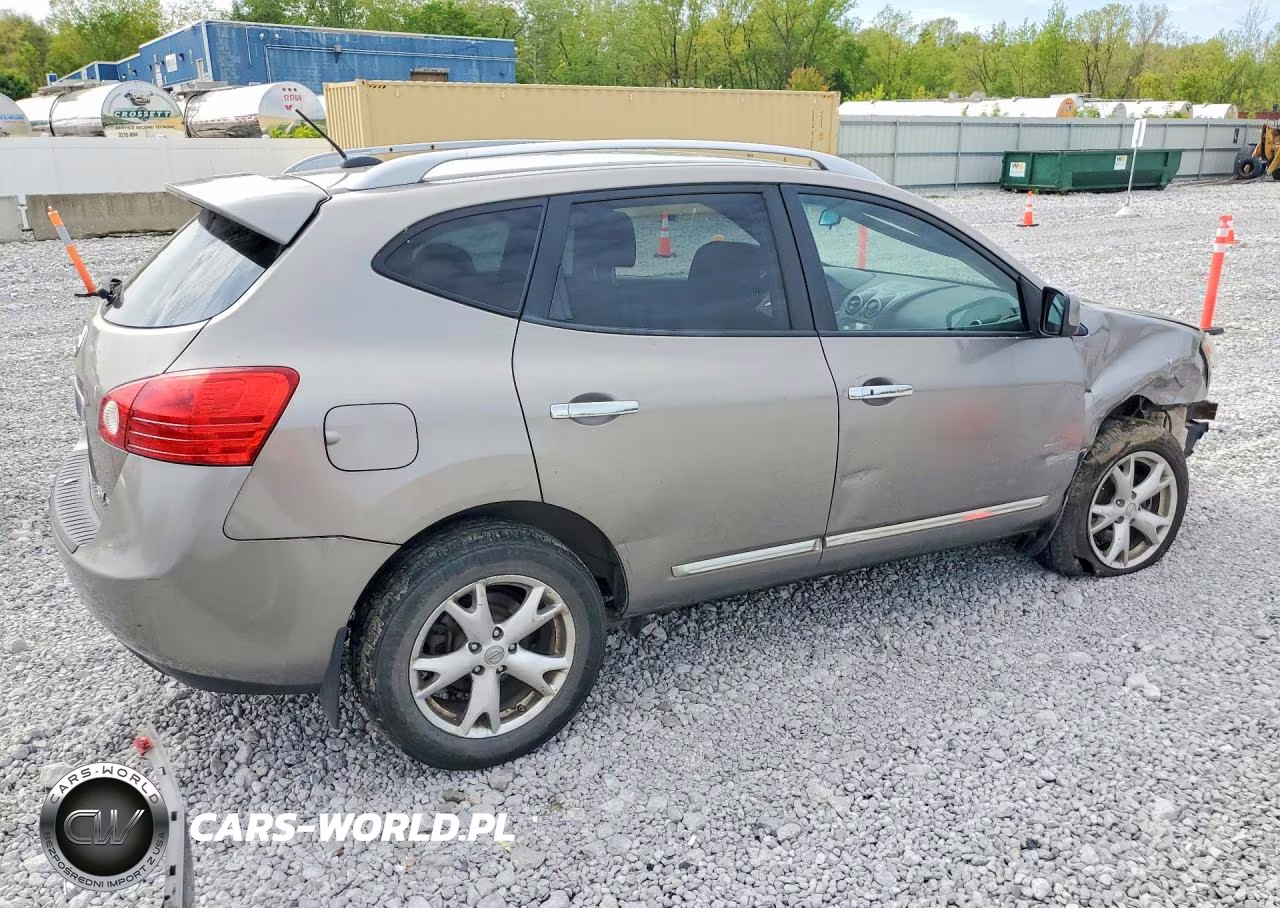 2011 Nissan Rogue S VIN:JN8AS5MV9BW266770 - 3