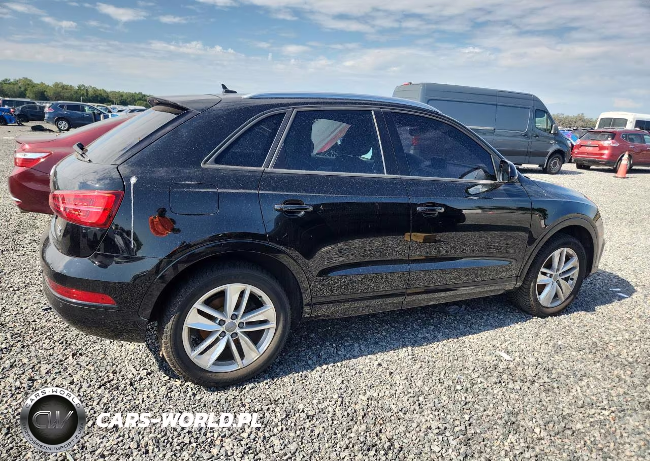 2017 Audi Q3 Premium VIN:WA1ECCFS9HR009451 - 3