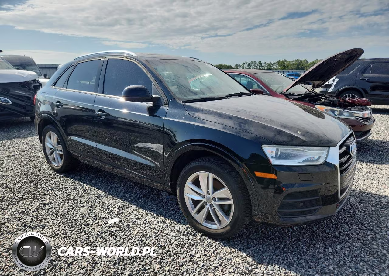 2017 Audi Q3 Premium VIN:WA1ECCFS9HR009451 - 4