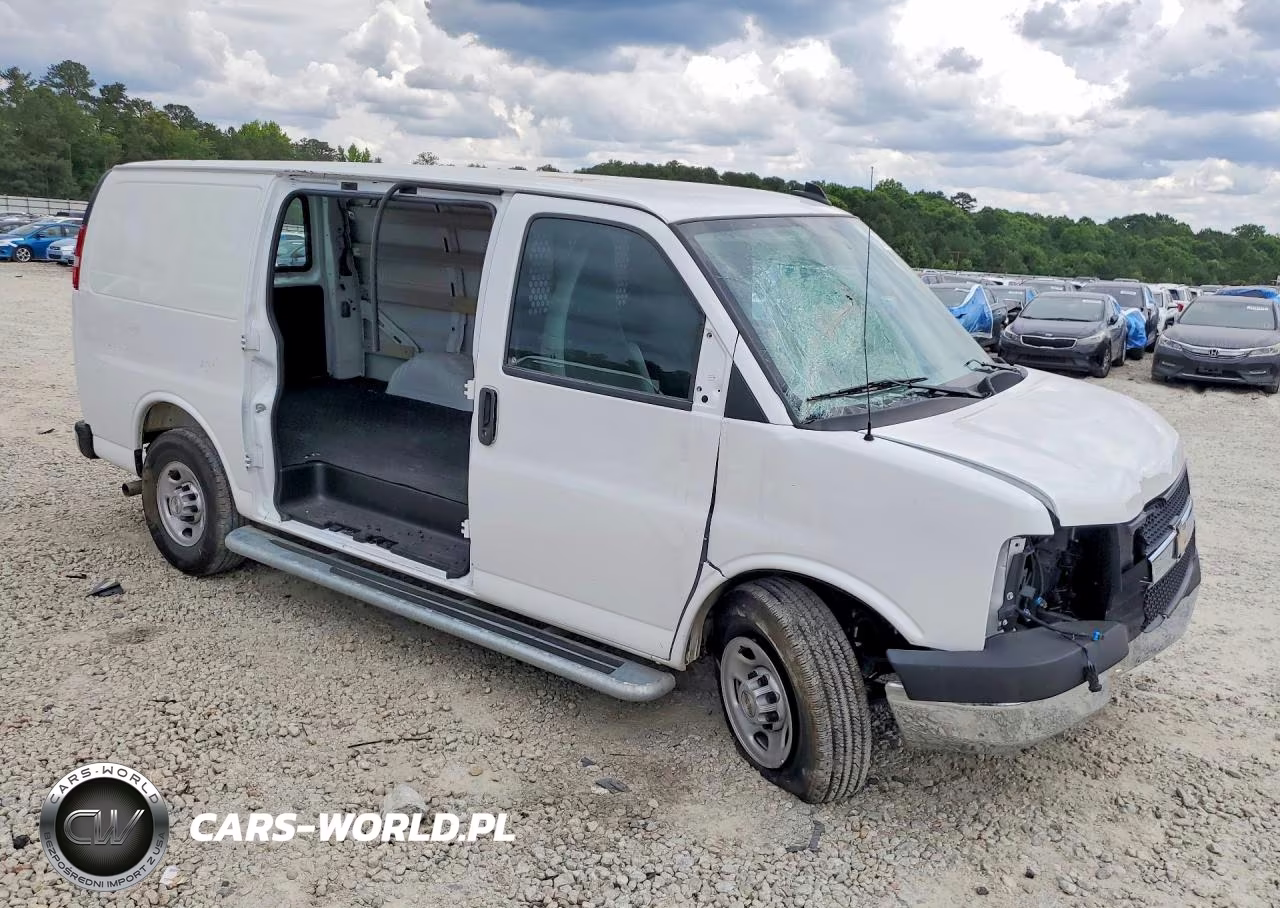 2025 Chevrolet Express G2500 VIN:1GCWGAFP9S1259955 - 4