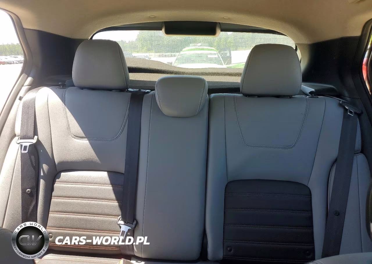 2024 Nissan Kicks Sr VIN:3N1CP5DV1RL477647 - 10