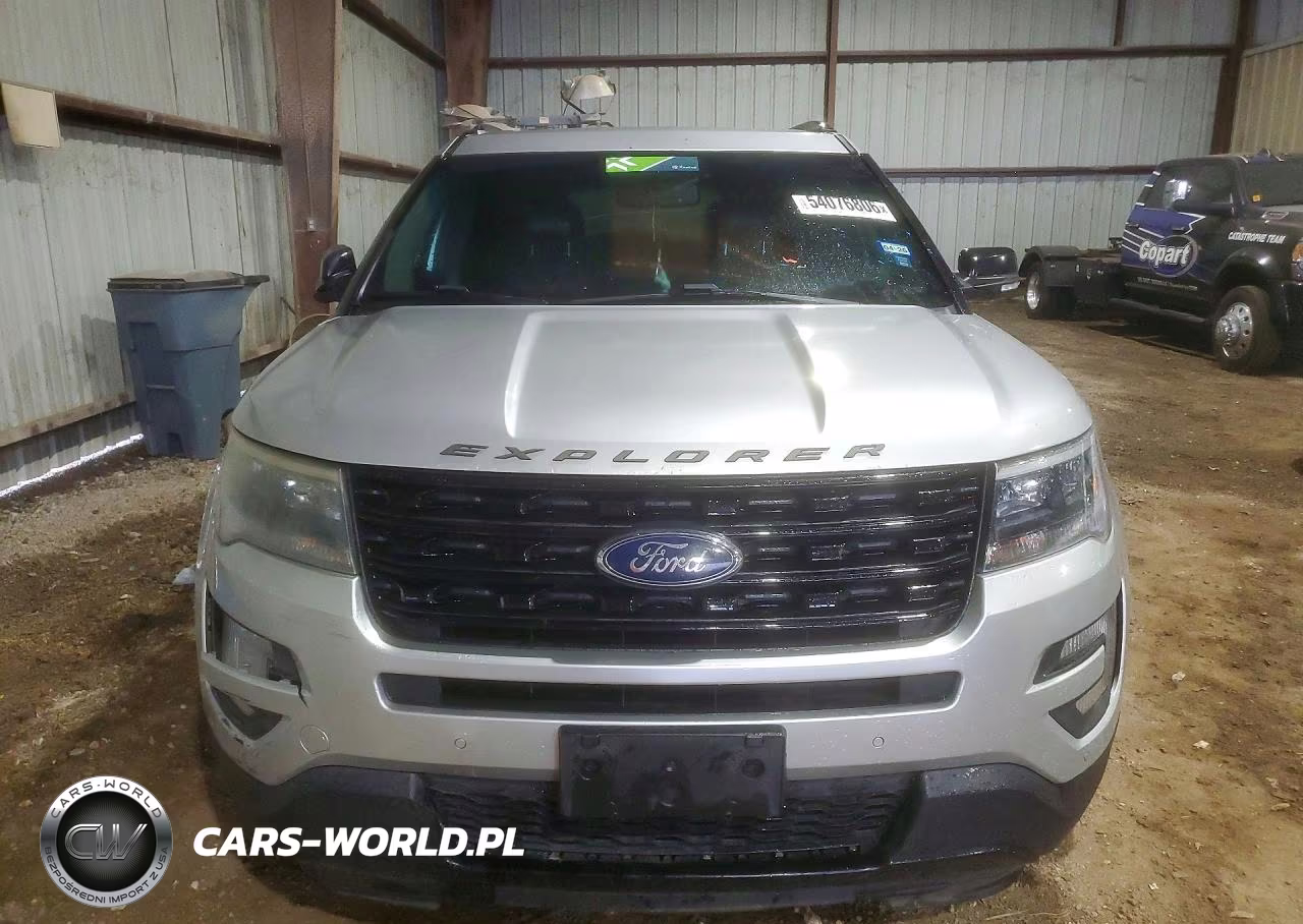 2016 Ford Explorer Sport VIN:1FM5K8GT7GGB94134 - 5