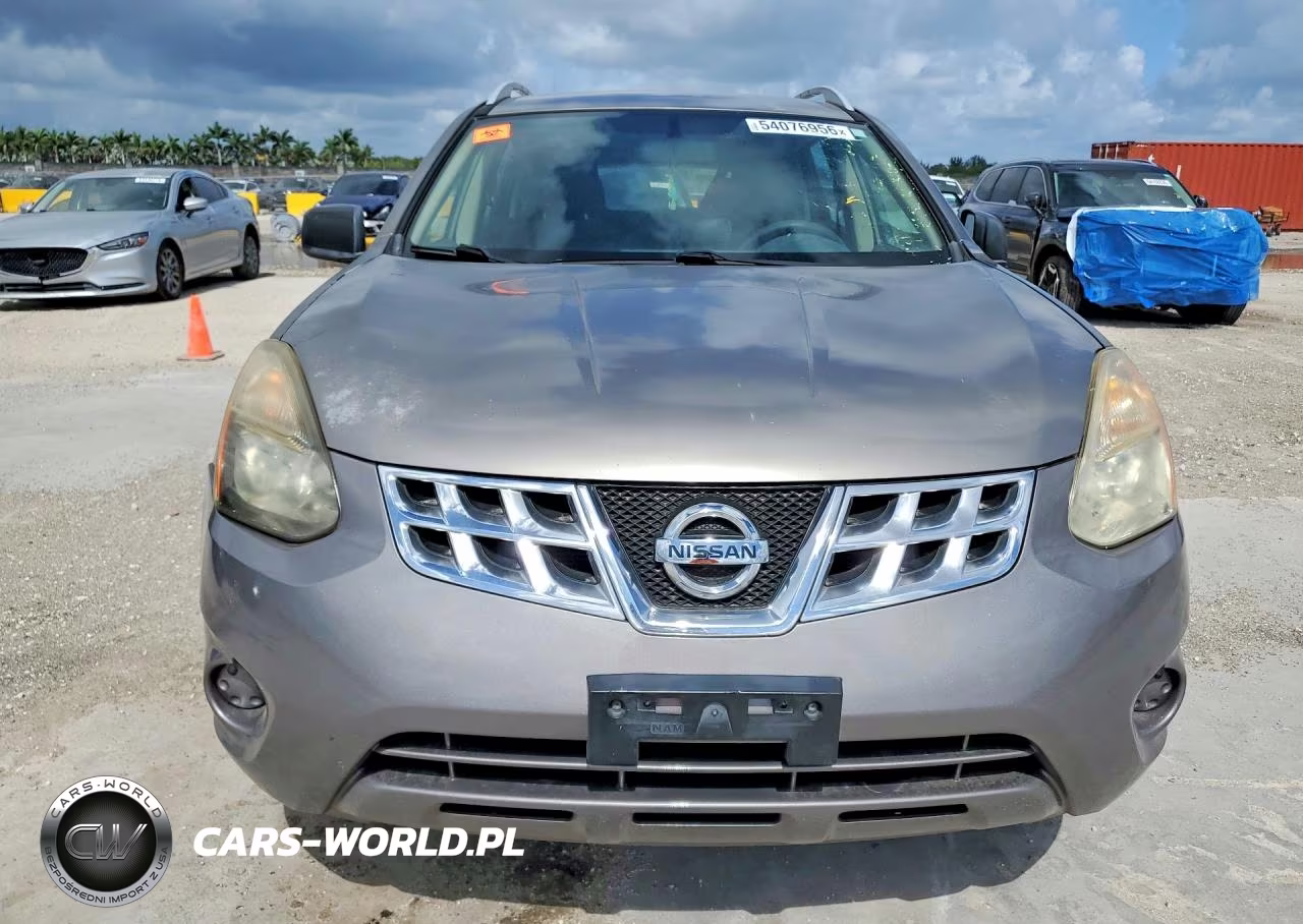 2015 Nissan Rogue Select S VIN:JN8AS5MVXFW253743 - 5