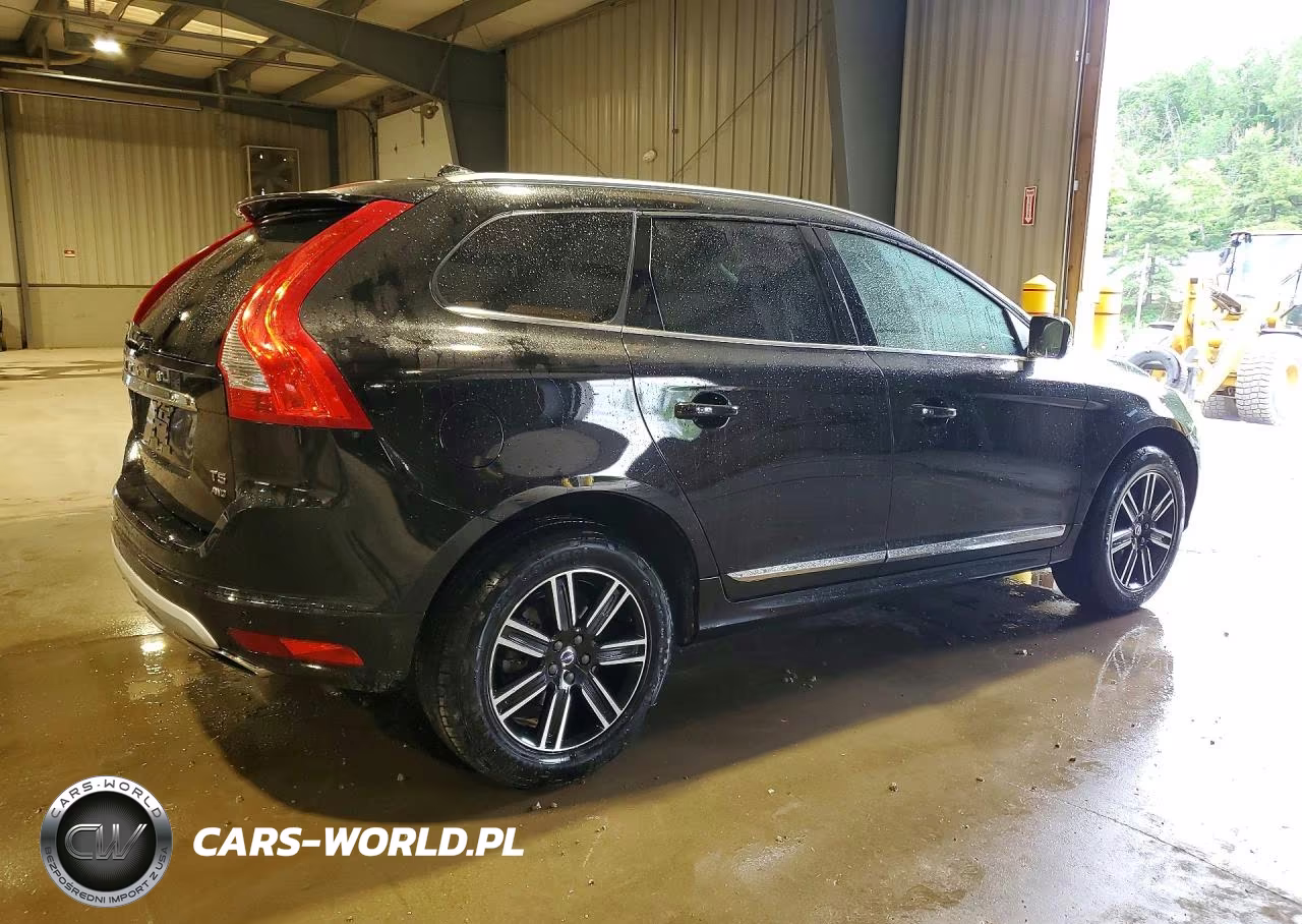 2017 Volvo Xc60 T5 Dynamic VIN:YV440MRR9H2216520 - 3
