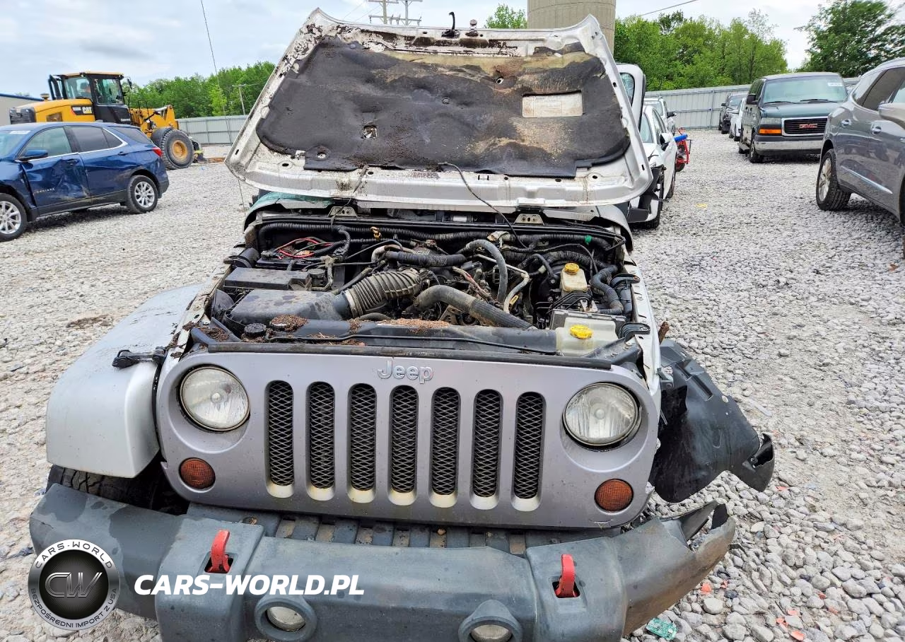 2007 Jeep Wrangler Sahara VIN:1J4FA54117L219995 - 5