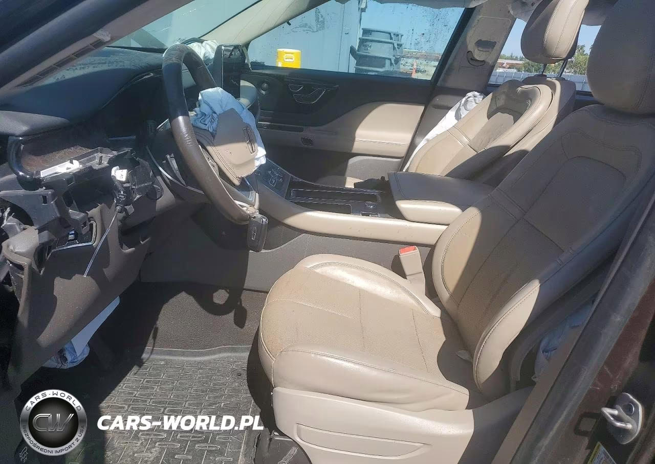 2020 Lincoln Aviator Reserve VIN:5LM5J7XC3LGL06786 - 7