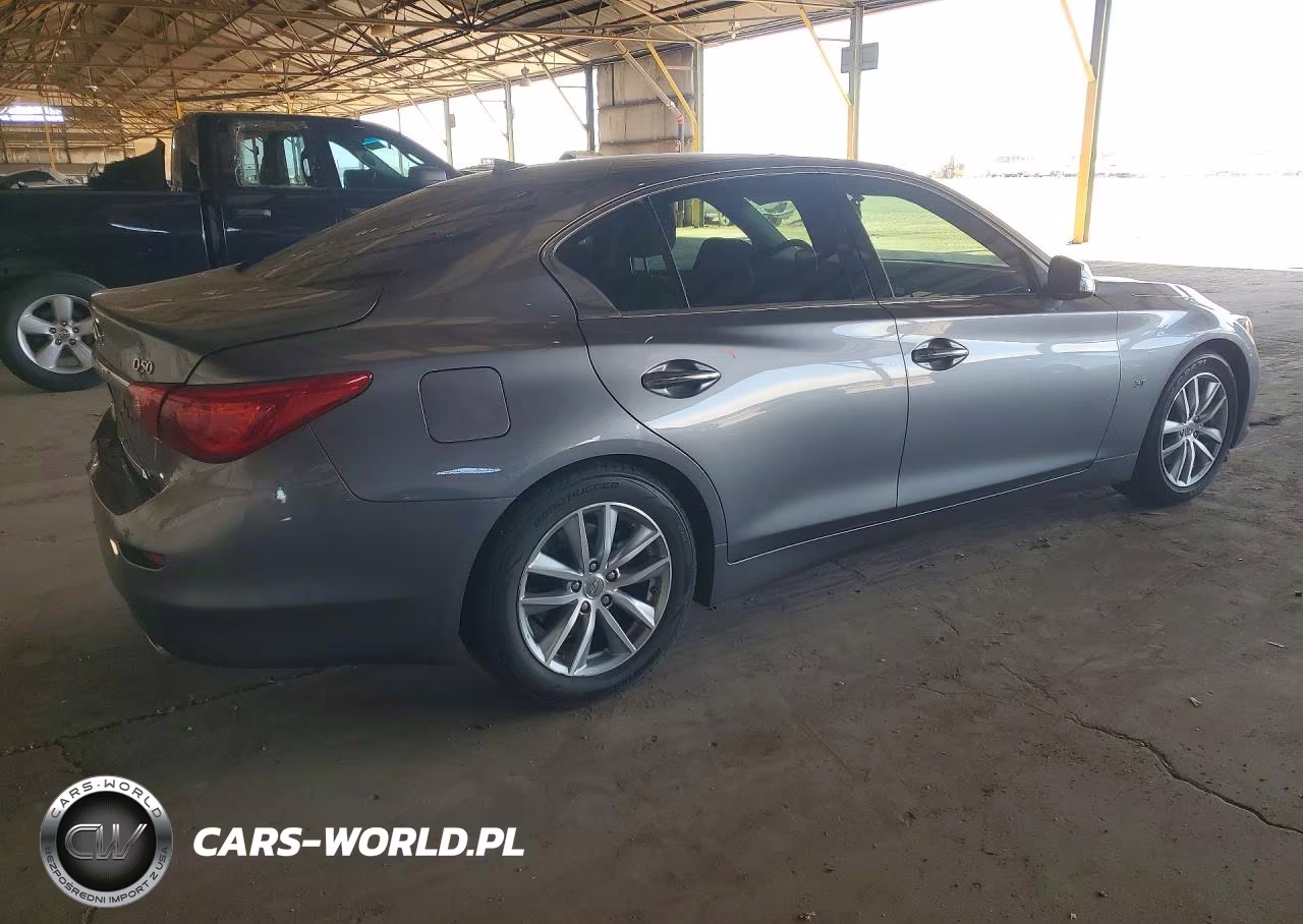 2015 Infiniti Q50 Premium VIN:JN1BV7AP7FM357324 - 3
