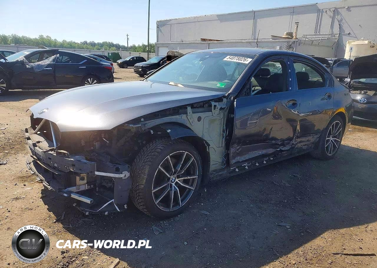 2020 BMW 330Xi – zdjęcie 1 z 12