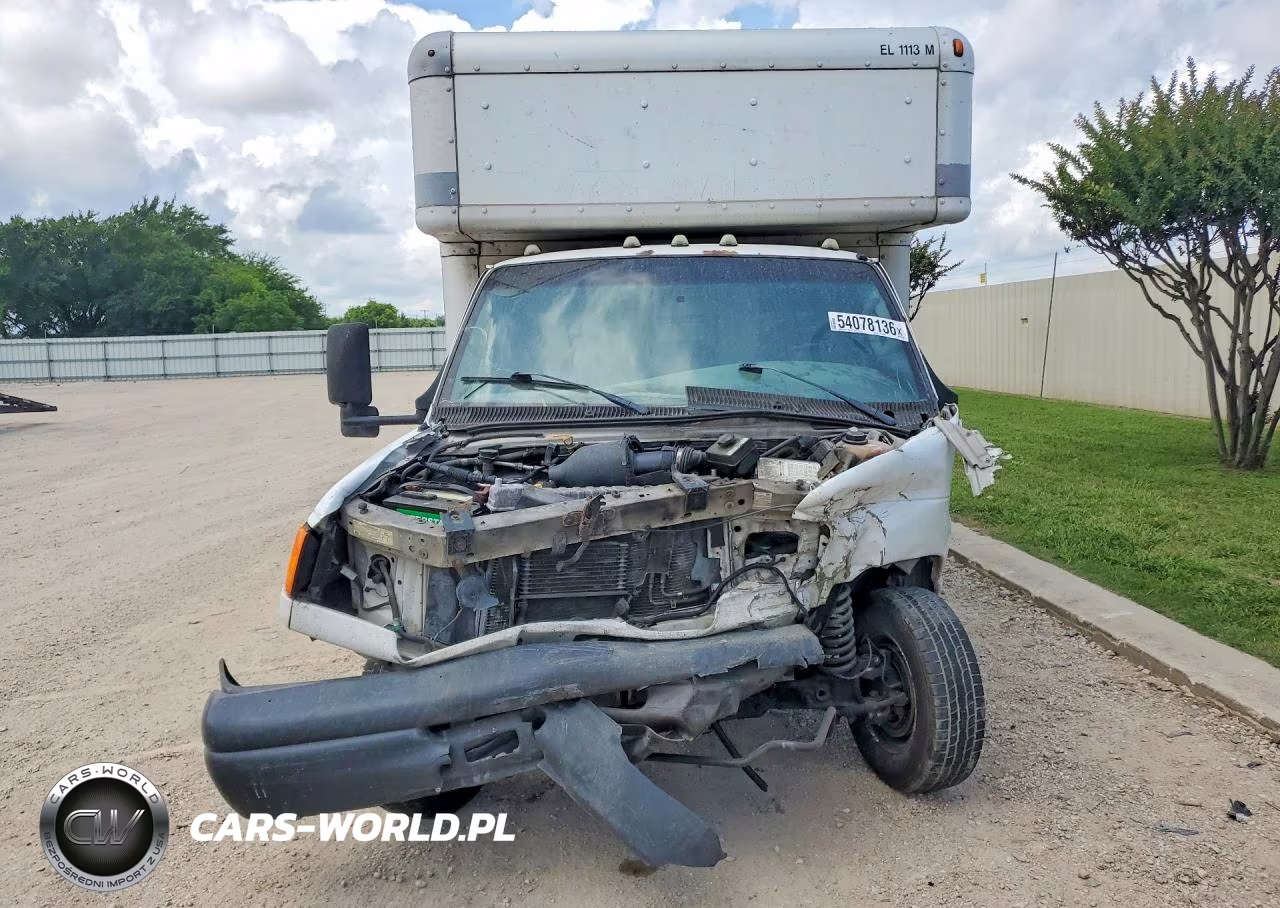 2007 Ford Econoline E450 Super Duty Cutaway Van VIN:1FDXE45S17DA23898 - 5