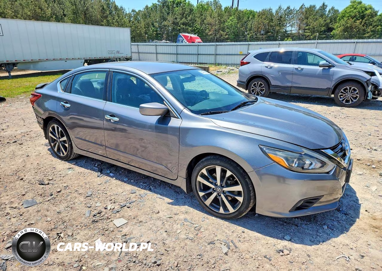 2017 Nissan Altima 2.5 Sr VIN:1N4AL3AP4HC114124 - 4