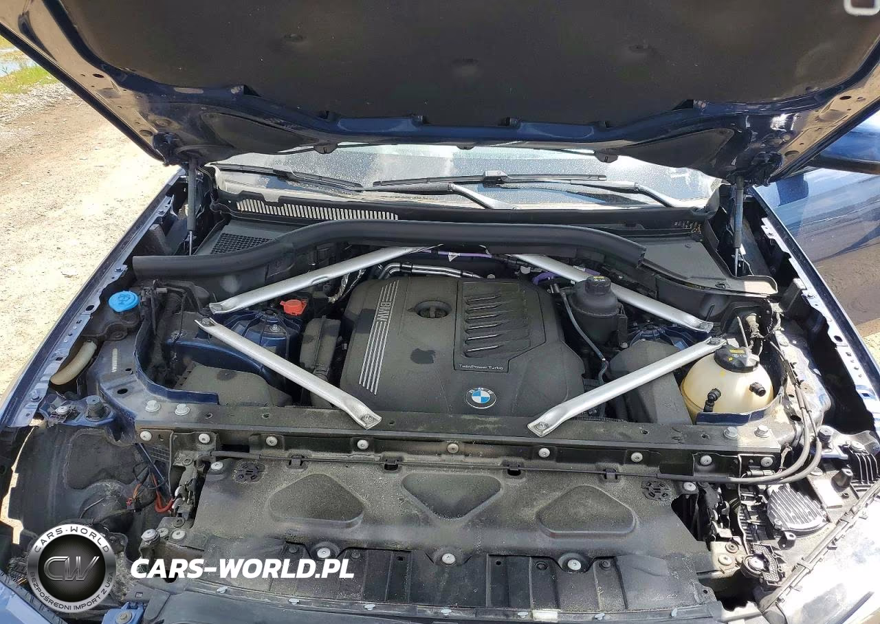 2021 BMW X6 xDrive40I VIN:5UXCY6C04M9G69704 - 12