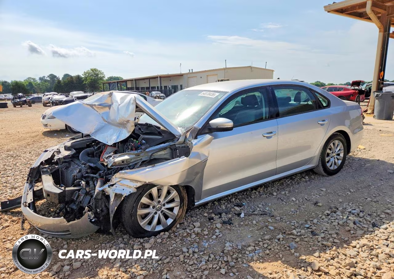 2015 Volkswagen Passat S