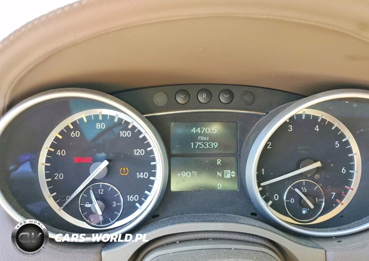 2011 Mercedes-Benz Gl 450 4Matic VIN:4JGBF7BEXBA735859 - 9
