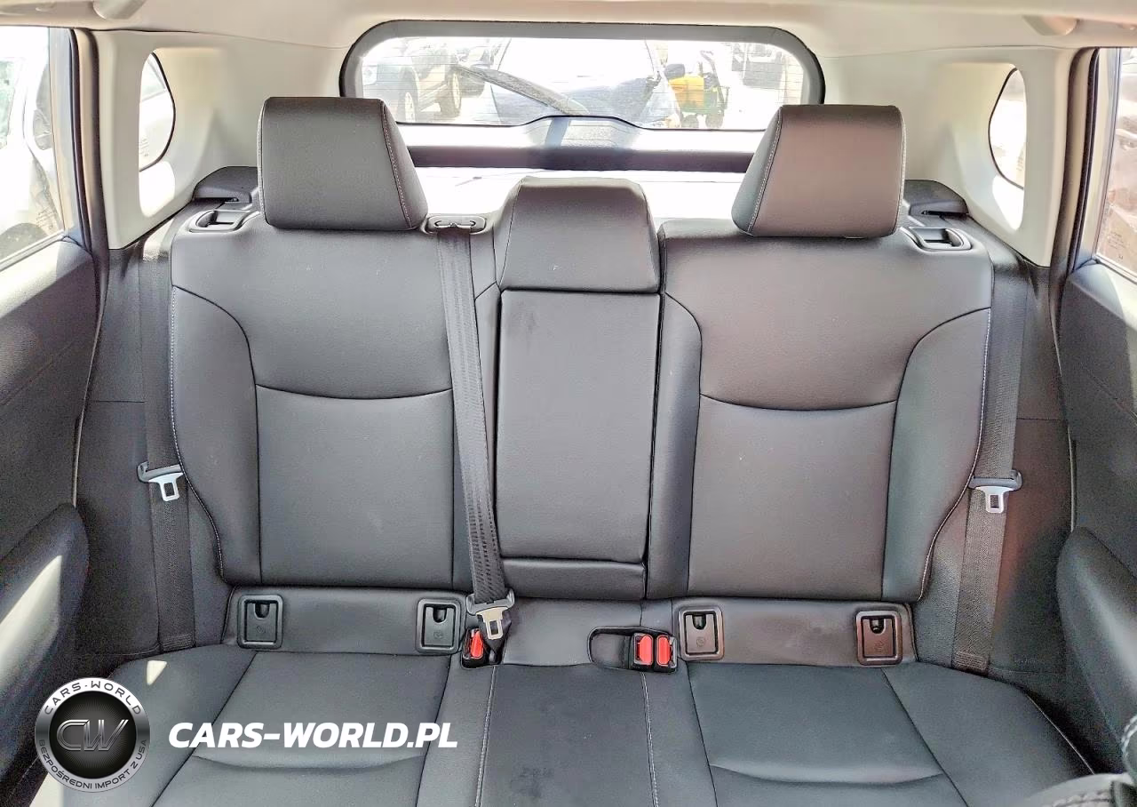 2024 Toyota Corolla Cross Xle VIN:7MUDAAAG4RV089622 - 10