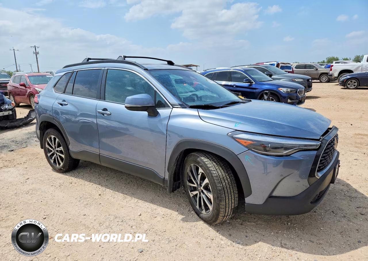 2024 Toyota Corolla Cross Xle VIN:7MUDAAAG4RV089622 - 4