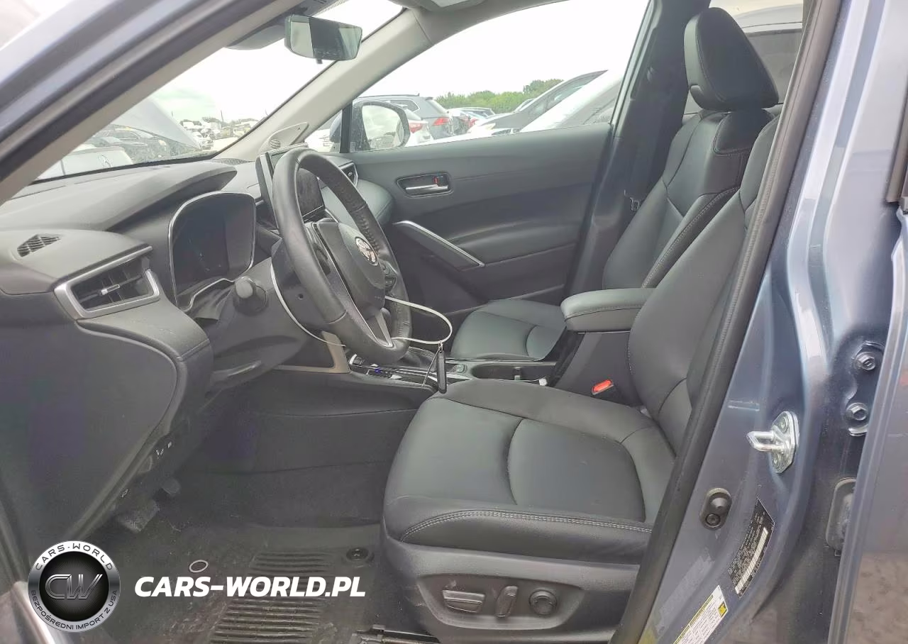 2024 Toyota Corolla Cross Xle VIN:7MUDAAAG4RV089622 - 7