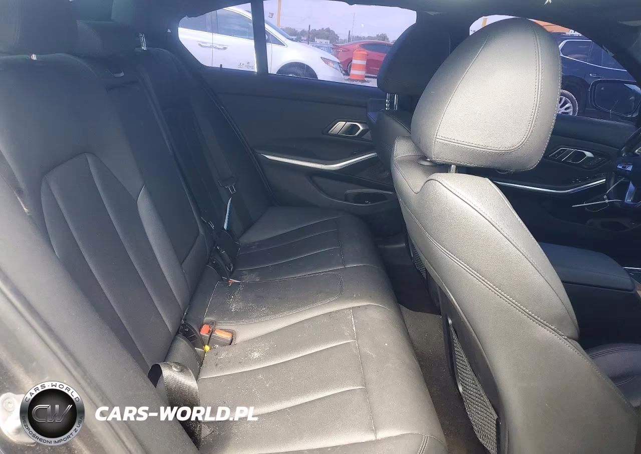 2021 BMW 330Xi VIN:WBA5R7C08MFK82663 - 10