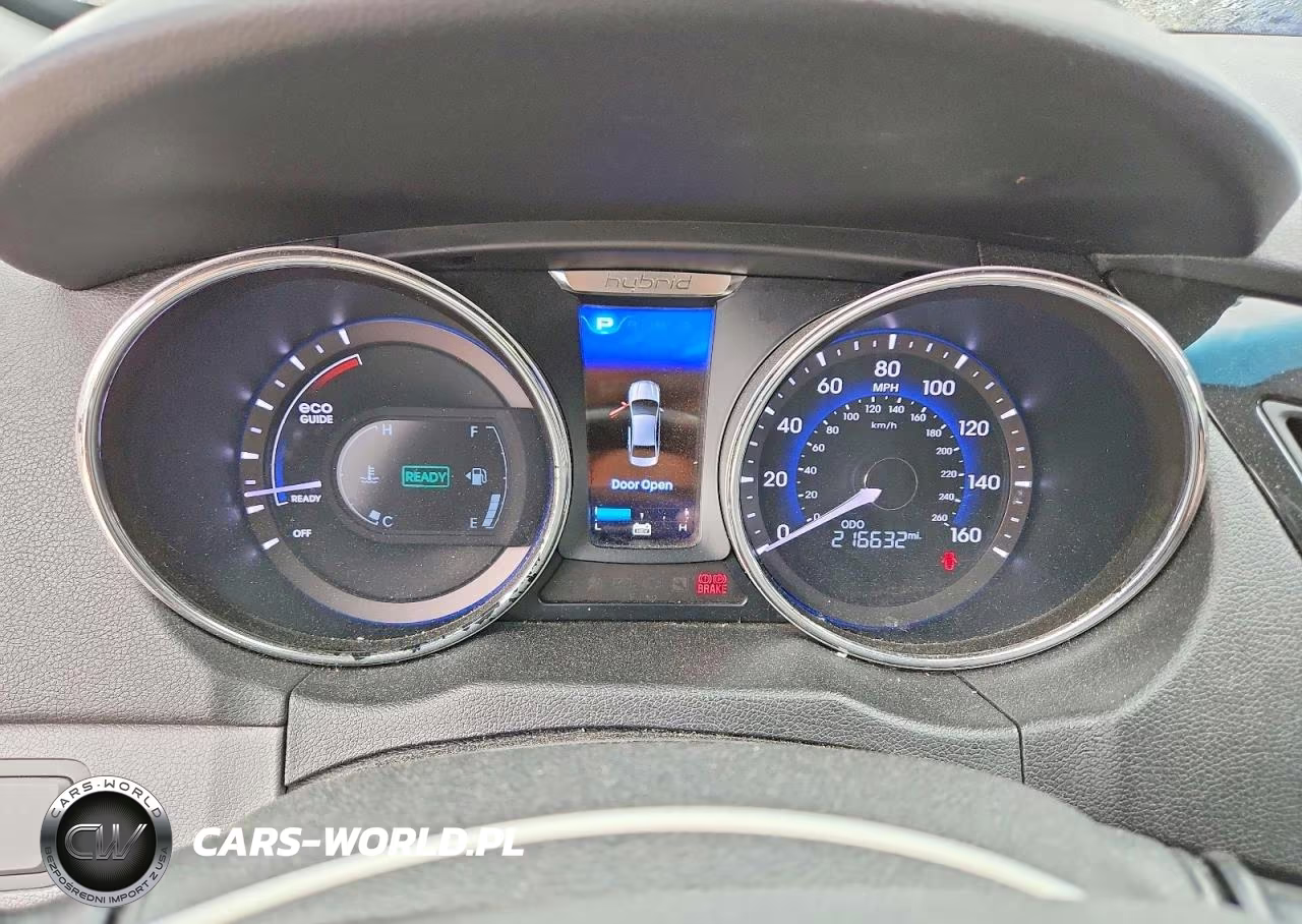 2012 Hyundai Sonata Hybrid VIN:KMHEC4A40CA040689 - 9