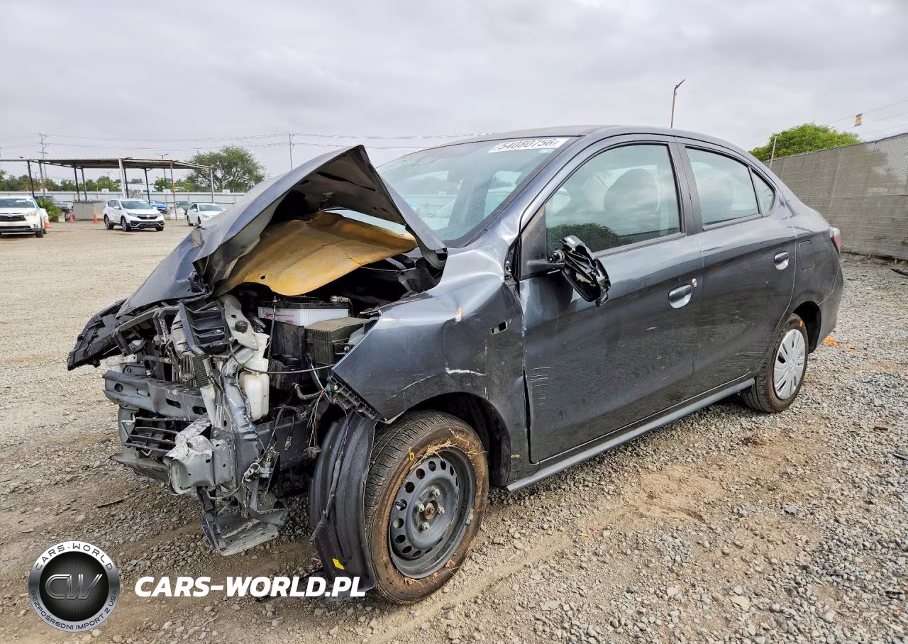 2024 Mitsubishi Mirage G4 Es – zdjęcie 1 z 13