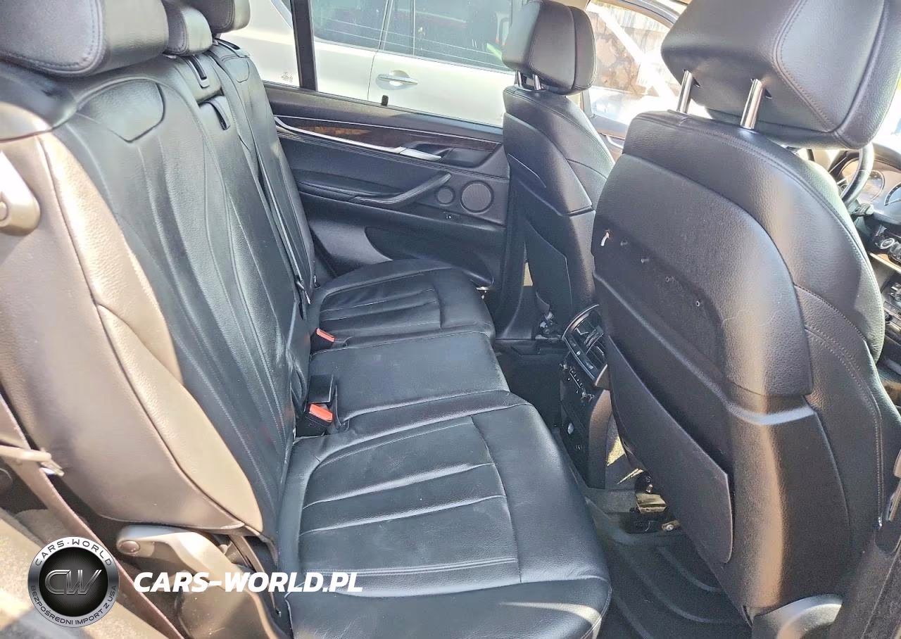 2015 BMW X5 xDrive50I VIN:5UXKR6C51F0J77611 - 11
