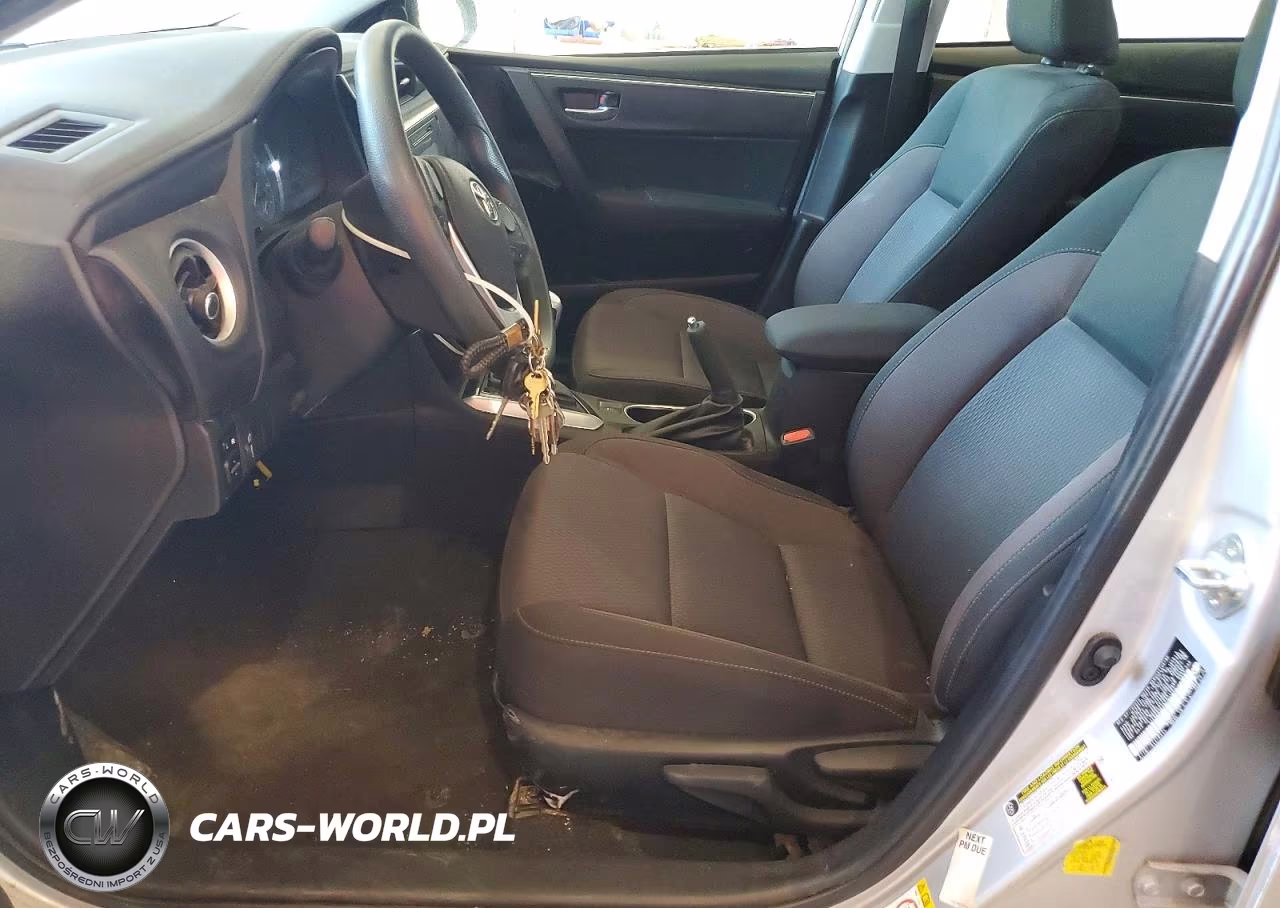 2019 Toyota Corolla Le VIN:5YFBURHEXKP871207 - 7