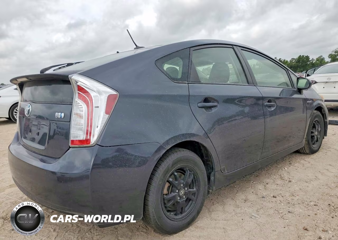 2015 Toyota Prius VIN:JTDKN3DU9F0472814 - 3