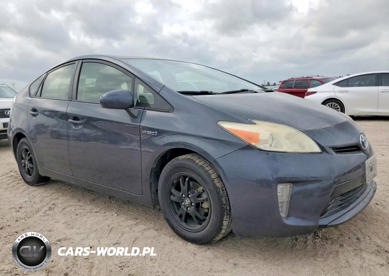 2015 Toyota Prius VIN:JTDKN3DU9F0472814 - 4