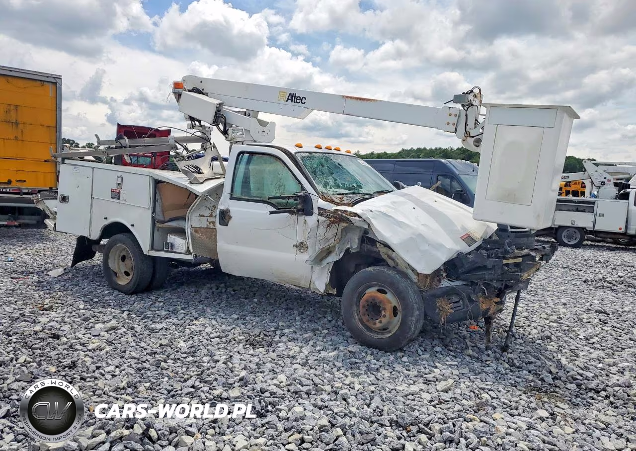 2016 Ford F450 Super Duty Bucket Truck VIN:1FDUF4GT9GEC76953 - 4