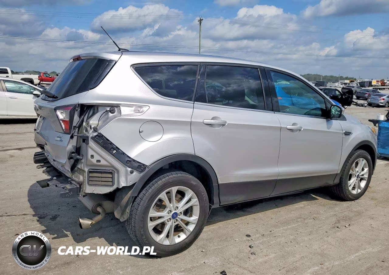 2017 Ford Escape Se VIN:1FMCU9G94HUA29060 - 3