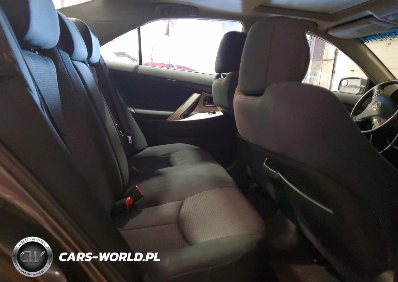 2011 Toyota Camry Se VIN:4T1BF3EK0BU777952 - 10