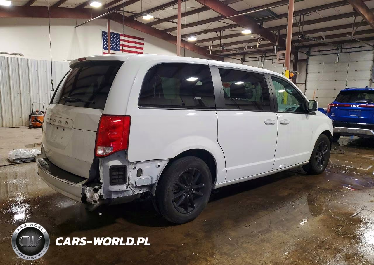 2019 Dodge Grand Caravan Gt VIN:2C4RDGEG3KR768705 - 3