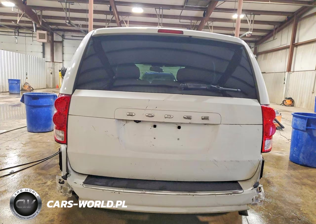 2019 Dodge Grand Caravan Gt VIN:2C4RDGEG3KR768705 - 6