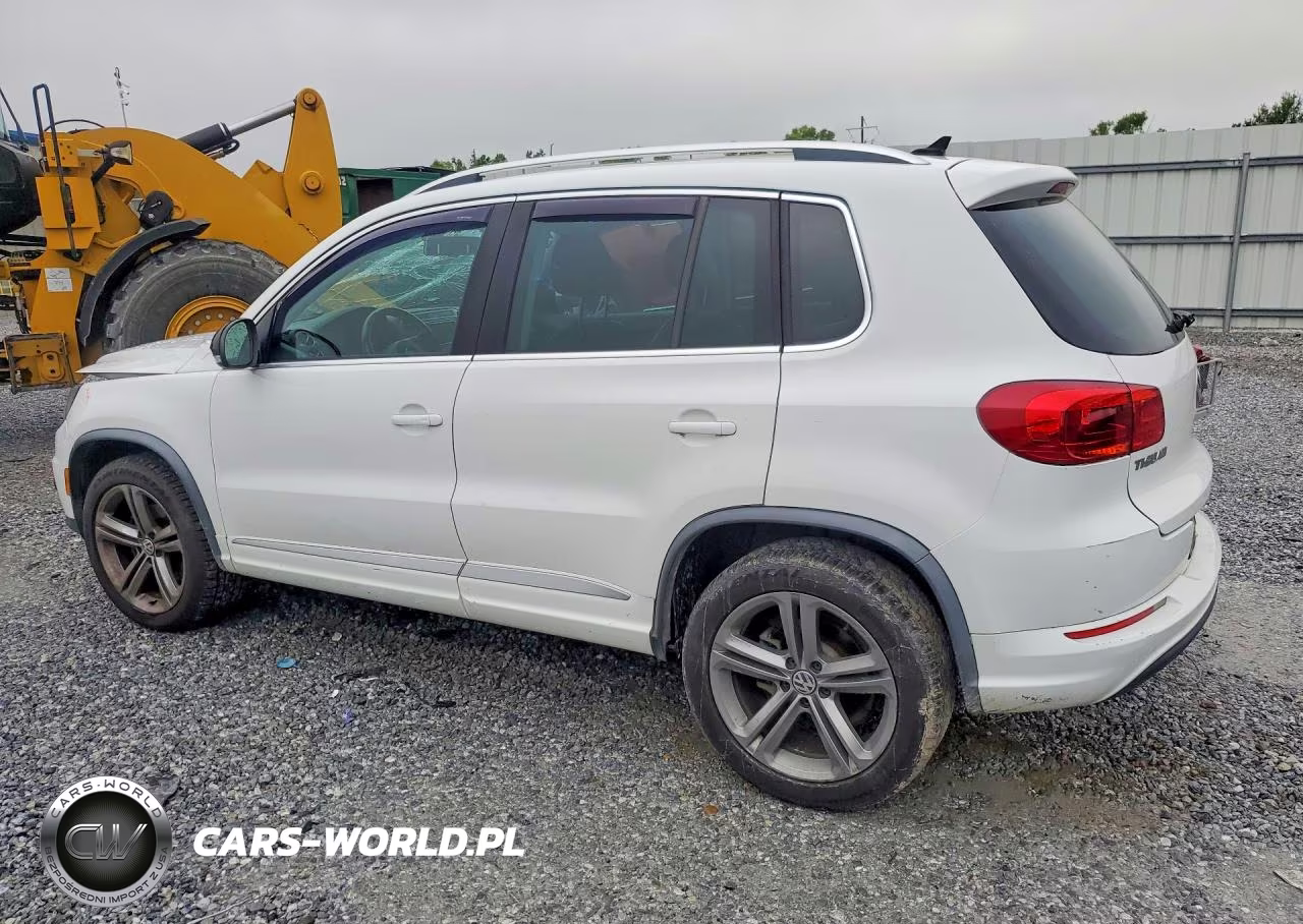 2017 Volkswagen Tiguan Sport VIN:WVGTV7AXXHK010680 - 2