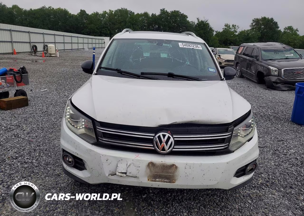 2017 Volkswagen Tiguan Sport VIN:WVGTV7AXXHK010680 - 5