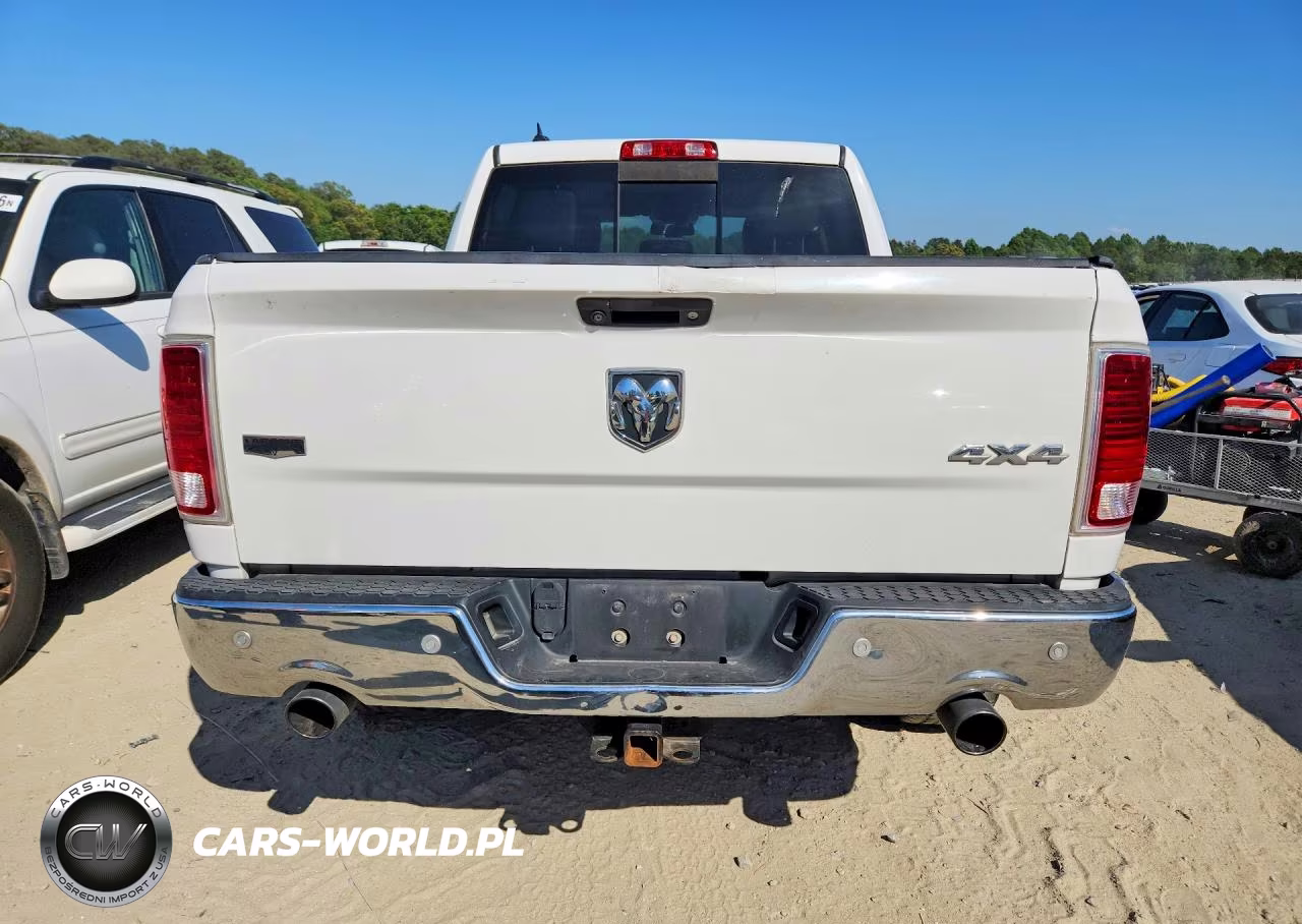 2016 Ram 1500 Laramie VIN:1C6RR7NMXGS218180 - 6