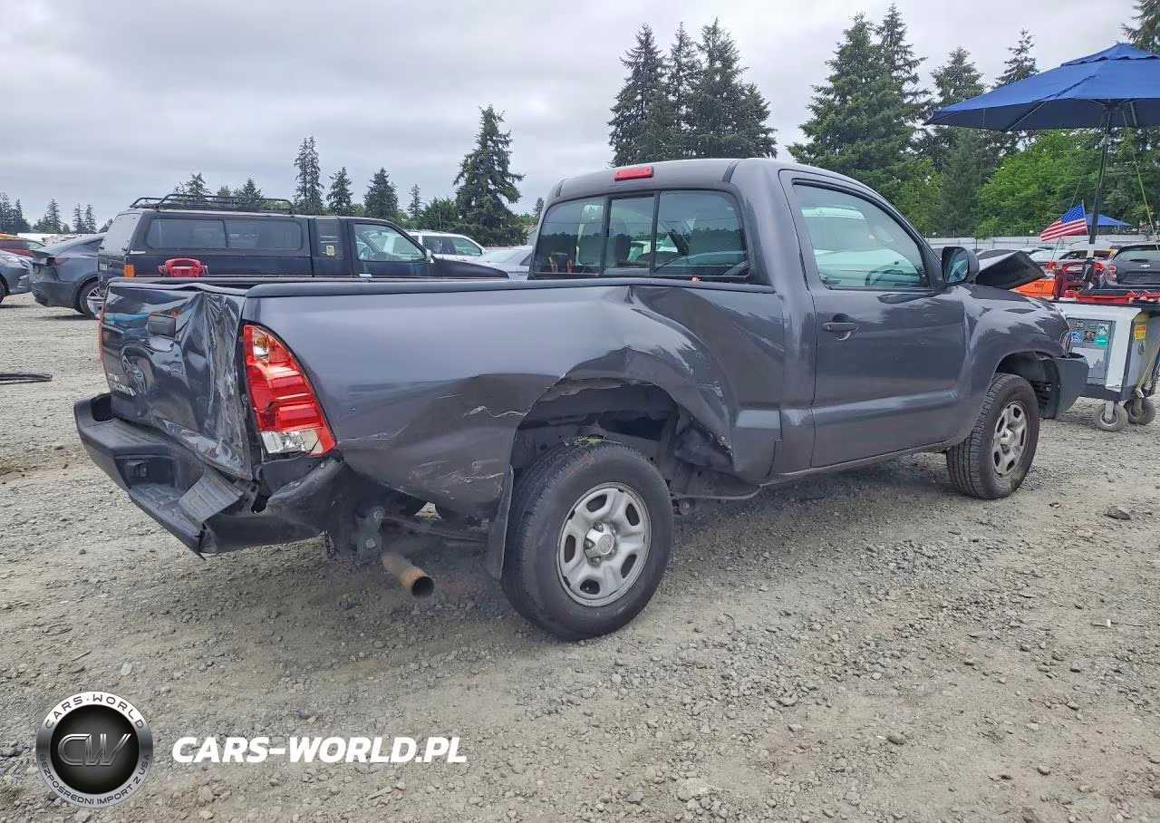2014 Toyota Tacoma Base VIN:5TFNX4CN3EX031936 - 3