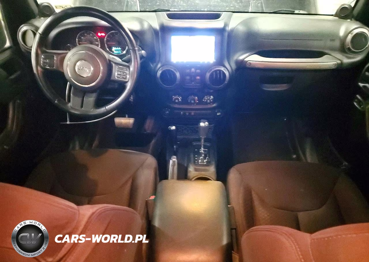 2013 Jeep Wrangler Unlimited Sport VIN:1C4BJWDG7DL637178 - 8