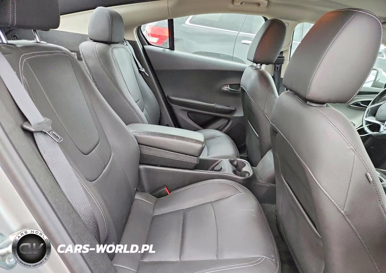 2013 Chevrolet Volt VIN:1G1RD6E46DU113033 - 10