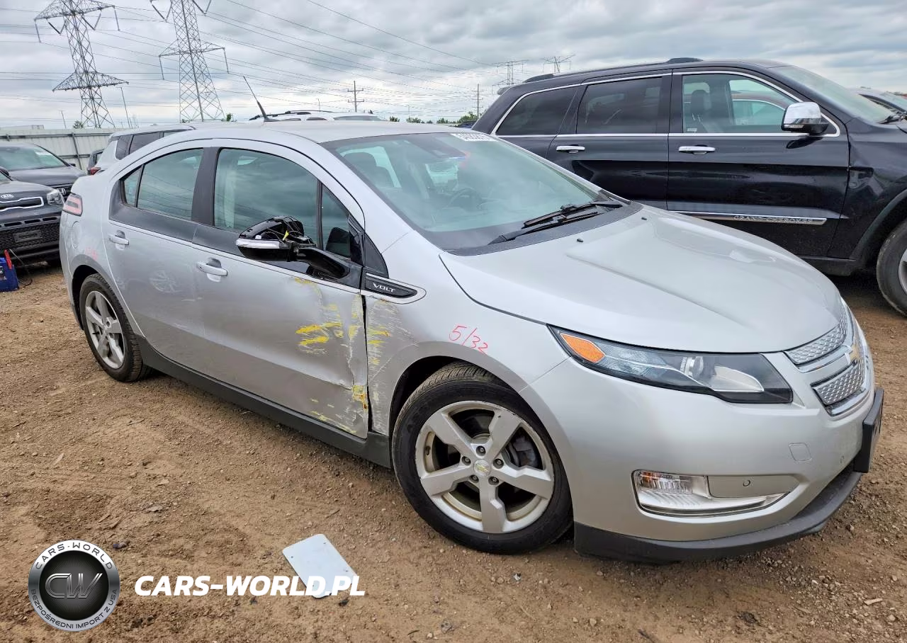 2013 Chevrolet Volt VIN:1G1RD6E46DU113033 - 4
