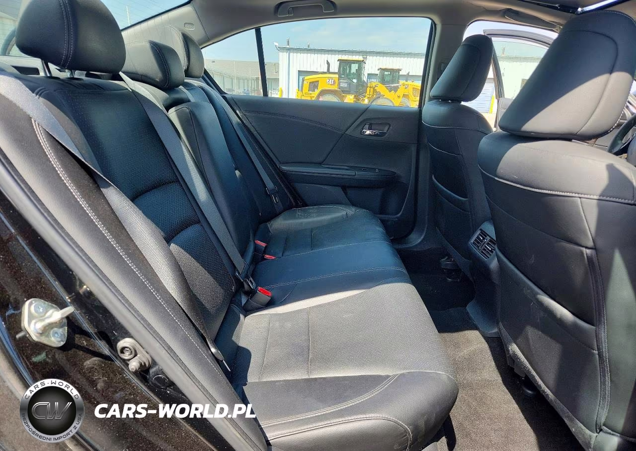 2017 Honda Accord Touring VIN:1HGCR3F97HA022773 - 10