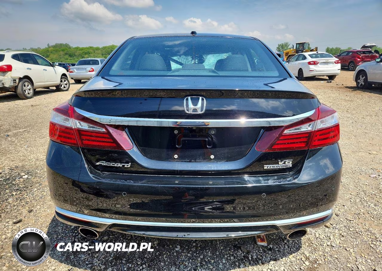 2017 Honda Accord Touring VIN:1HGCR3F97HA022773 - 6