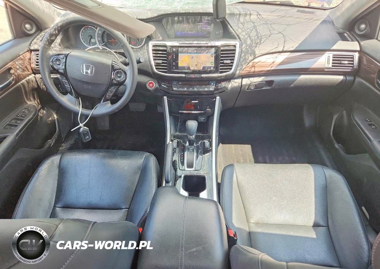 2017 Honda Accord Touring VIN:1HGCR3F97HA022773 - 8
