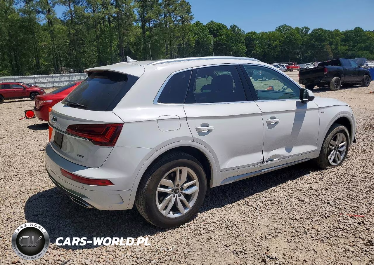 2024 Audi Q5 Premium 45 VIN:WA1GAAFY1R2046883 - 3