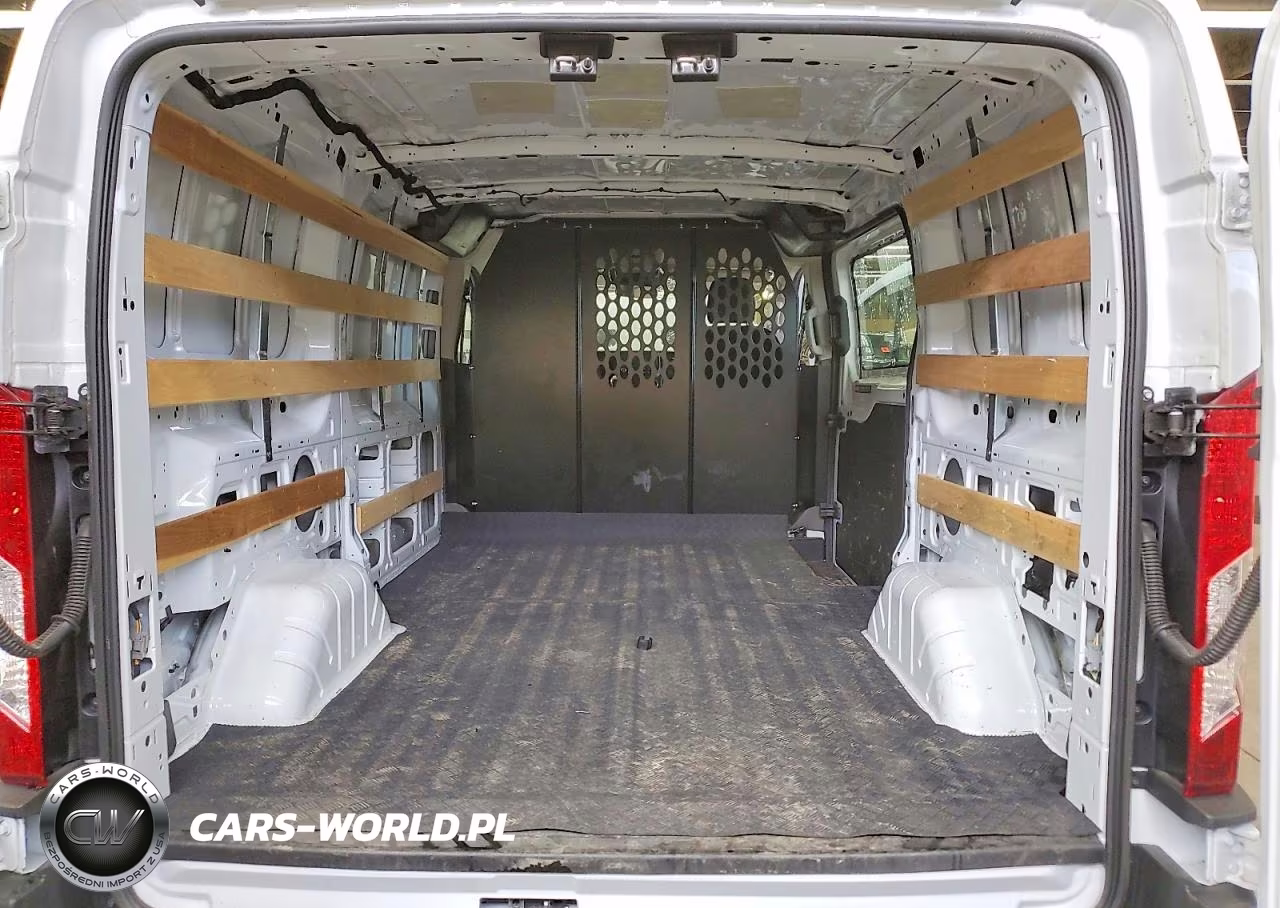 2025 Ford Transit T-250 VIN:1FTBR1Y8XSKA72183 - 10