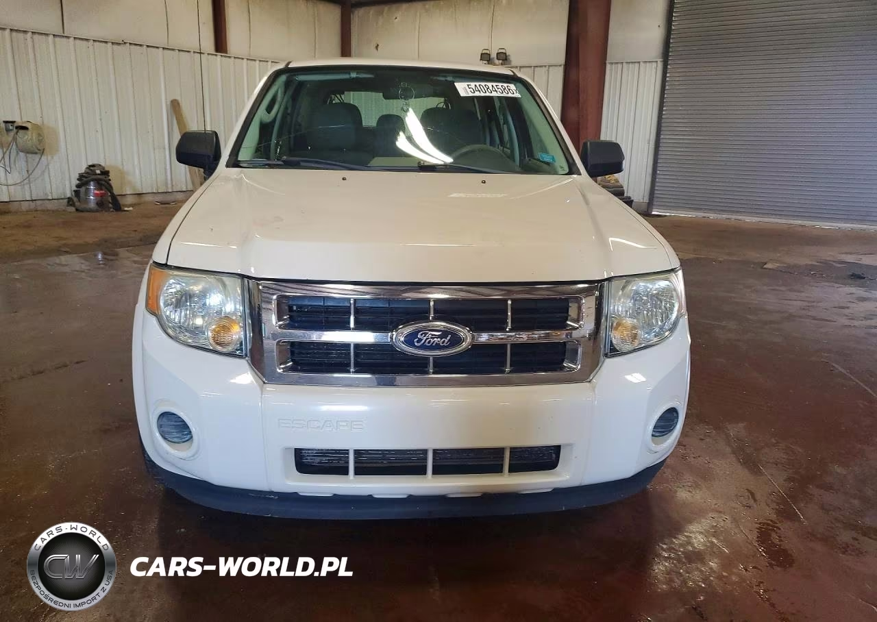 2010 Ford Escape Xls VIN:1FMCU0C73AKC65944 - 5