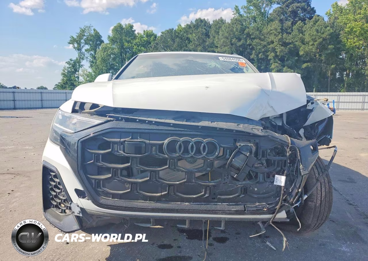 2025 Audi Q8 Premium Plus S-Line VIN:WA1EVBF11SD005992 - 5